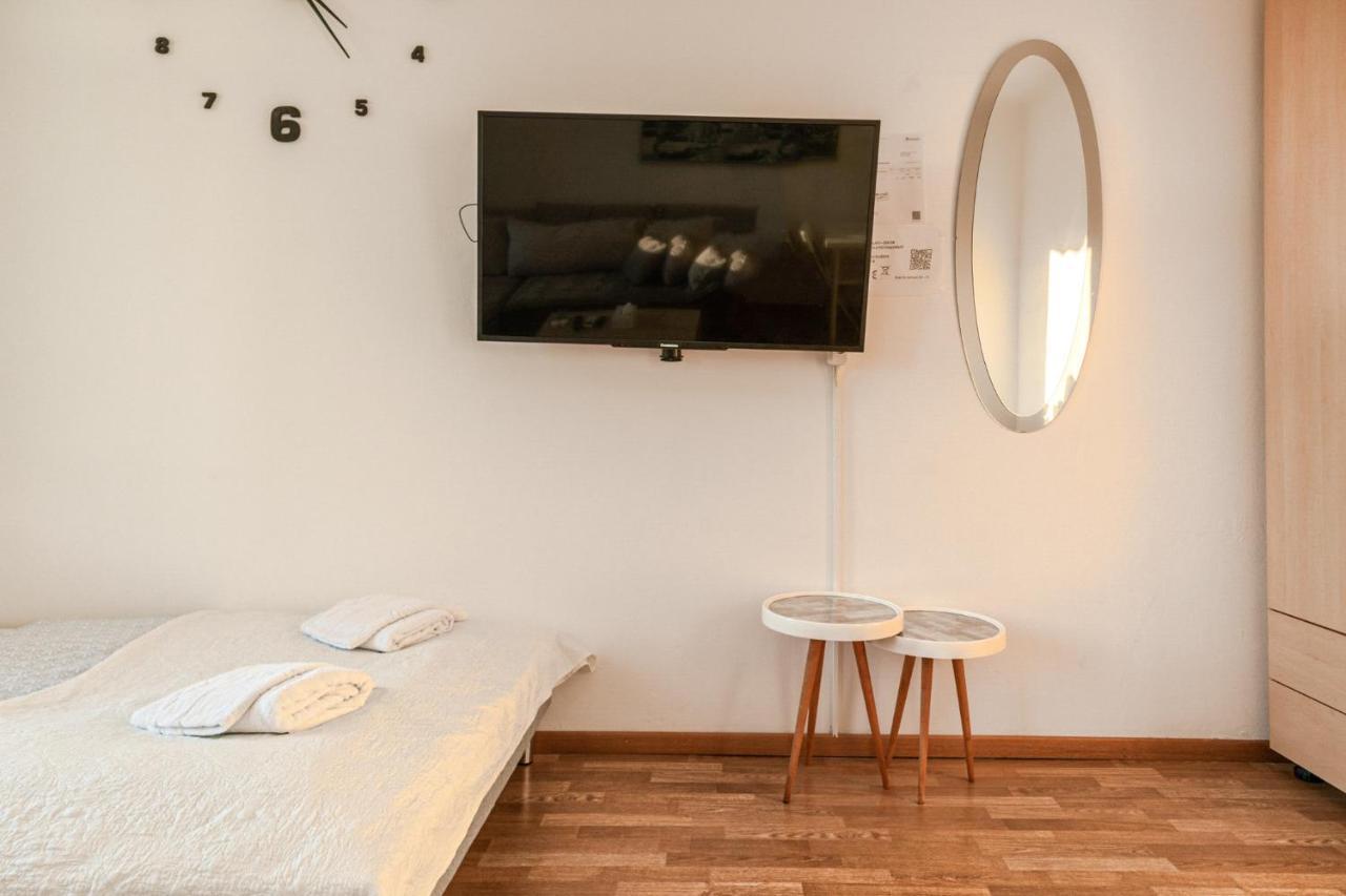 Joyful 2Br Apt. @ Millenium Tower And The Danube Vienna Exterior photo
